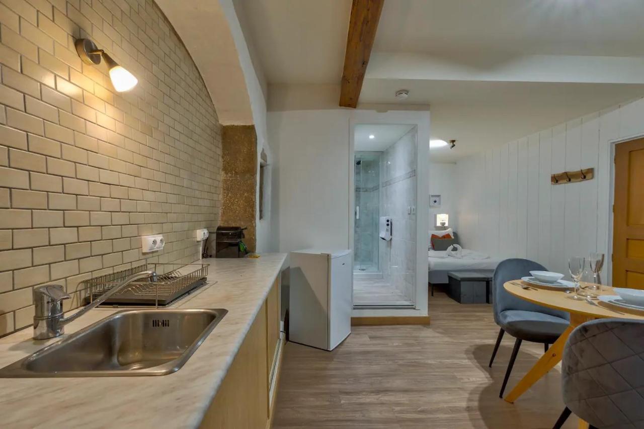 Au Coeur Du Vieil Annecy - Le Lys - Apartment Ngoại thất bức ảnh