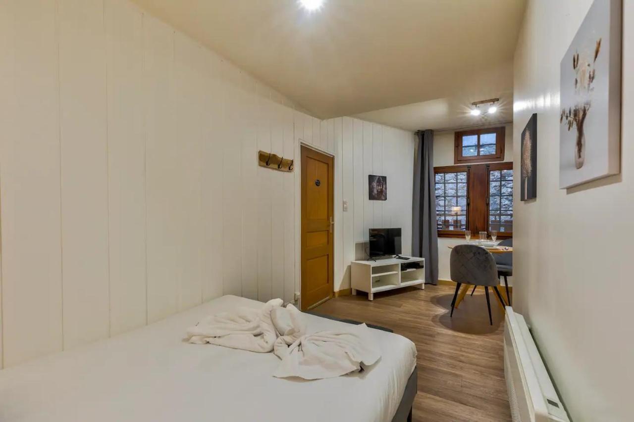 Au Coeur Du Vieil Annecy - Le Lys - Apartment Ngoại thất bức ảnh